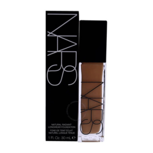 كريم أساس طويل الأمد من NARS